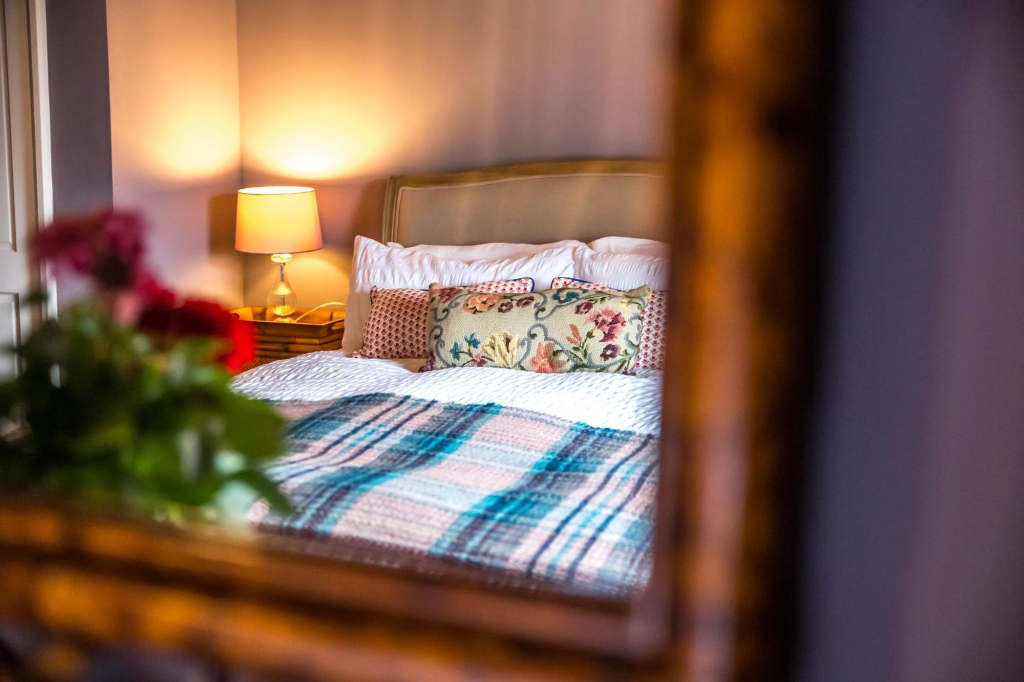Large Country Cottage, Sleeps 8 - Spa Facilities, Garden Bar, Catering Services, Free Parking, Nature Reserve, Hen Parties Scunthorpe Exterior foto