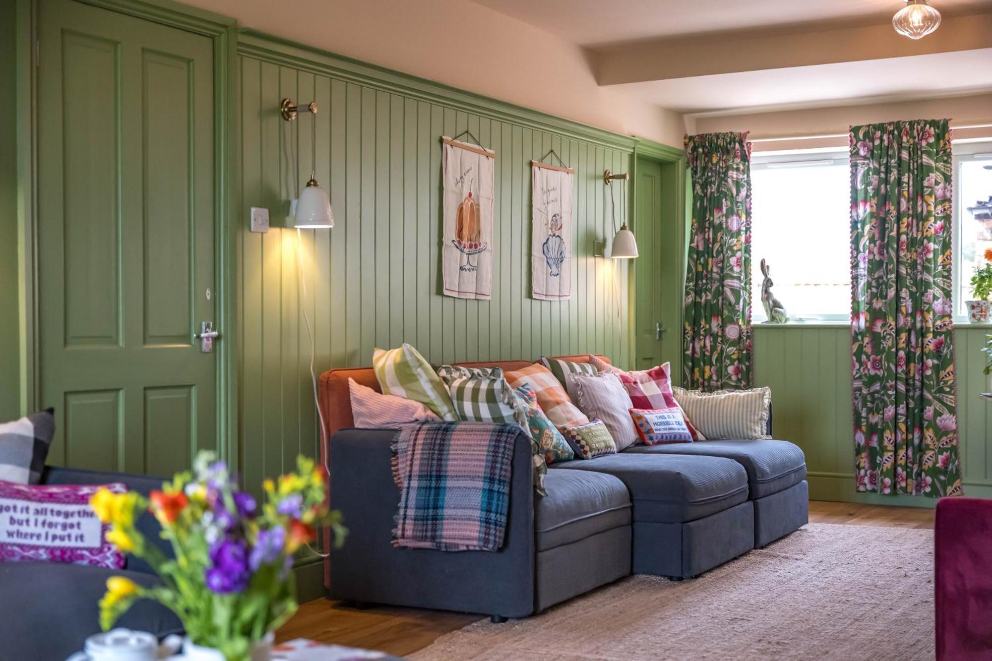Large Country Cottage, Sleeps 8 - Spa Facilities, Garden Bar, Catering Services, Free Parking, Nature Reserve, Hen Parties Scunthorpe Exterior foto